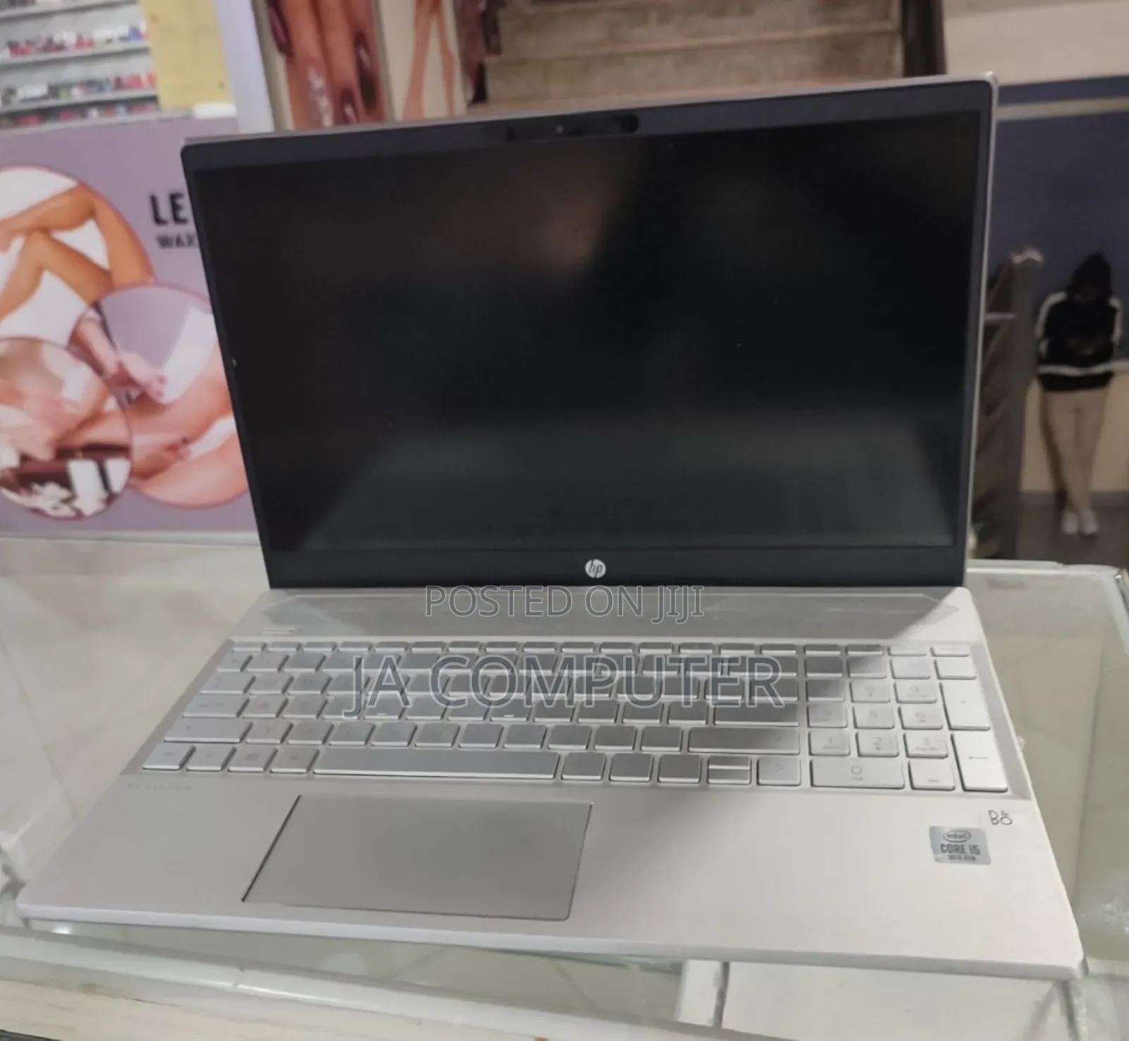 New Laptop HP Pavilion 15 16GB Intel Core I5 SSD 256GB