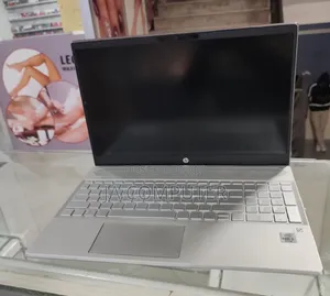 New Laptop HP Pavilion 15 16GB Intel Core I5 SSD 256GB