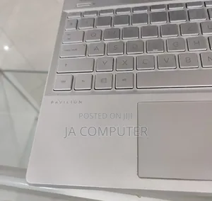 New Laptop HP Pavilion 15 16GB Intel Core I5 SSD 256GB