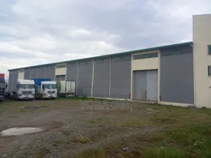 አስቸካይ የሚሸጥ መጋዘን