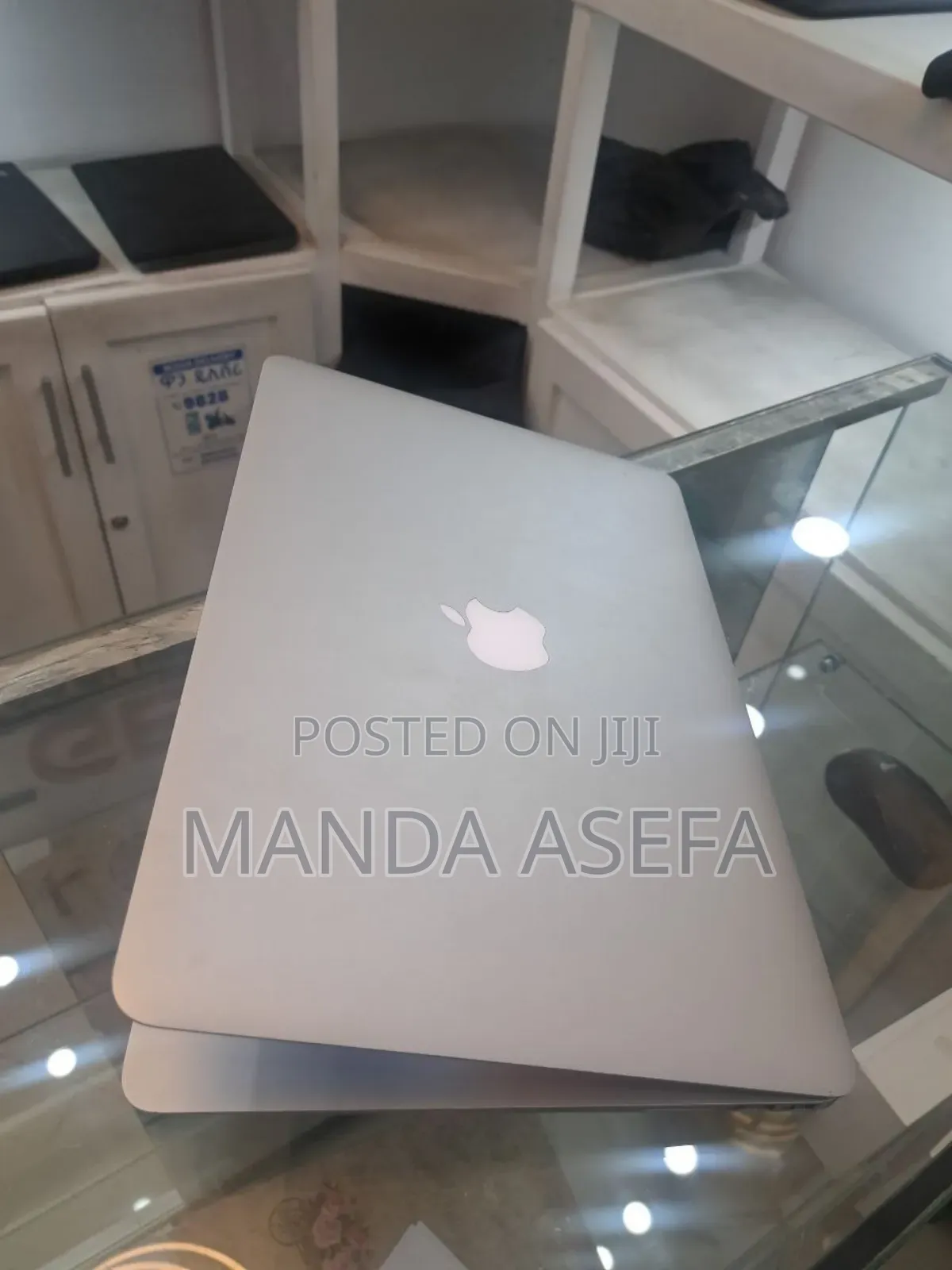 New Laptop Apple MacBook Air 2015 8GB Intel Core I7 SSD 128GB