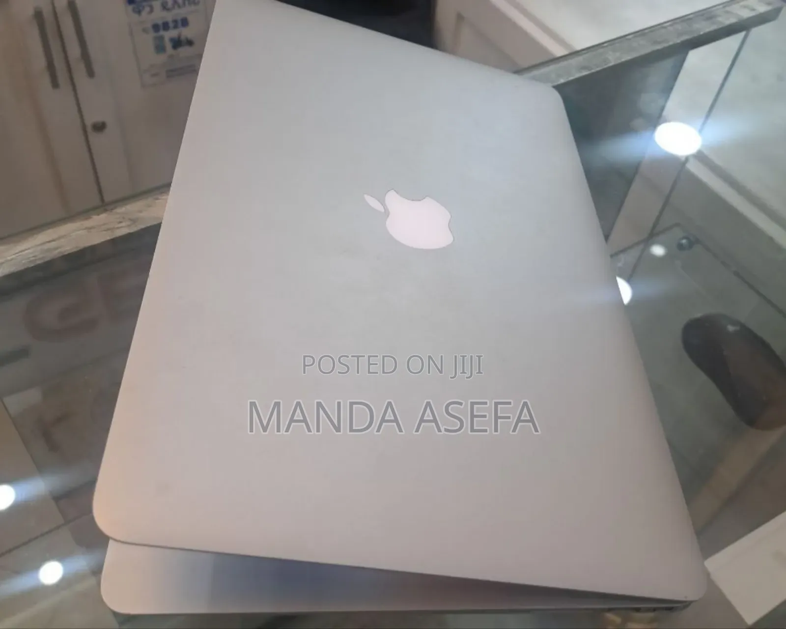 New Laptop Apple MacBook Air 2015 8GB Intel Core I7 SSD 128GB