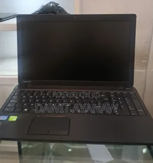 New Laptop Toshiba 8GB Intel Core I5 HDD 500GB