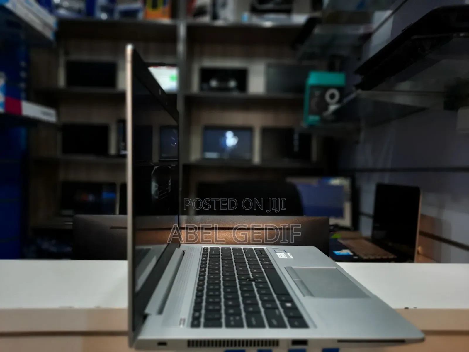 New Laptop HP EliteBook 840 16GB Intel Core I5 SSD 512GB