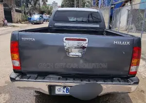 Toyota Hilux 2009 Gray