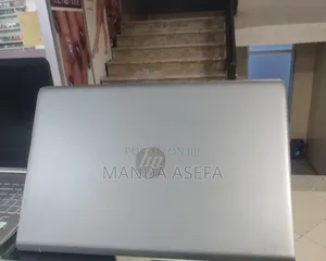 New Laptop HP Pavilion 15 8GB Intel Core I7 SSD 256GB