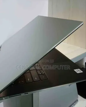 New Laptop Dell XPS 13 16GB Intel Core I7 SSD 512GB