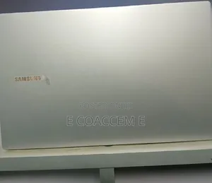 New Laptop HP 8GB Intel Core I5 SSD 256GB