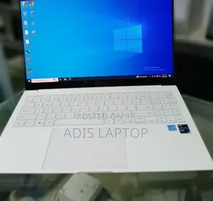 Photo - New Laptop Samsung Ativ 8GB Intel Core I5 SSD 256GB