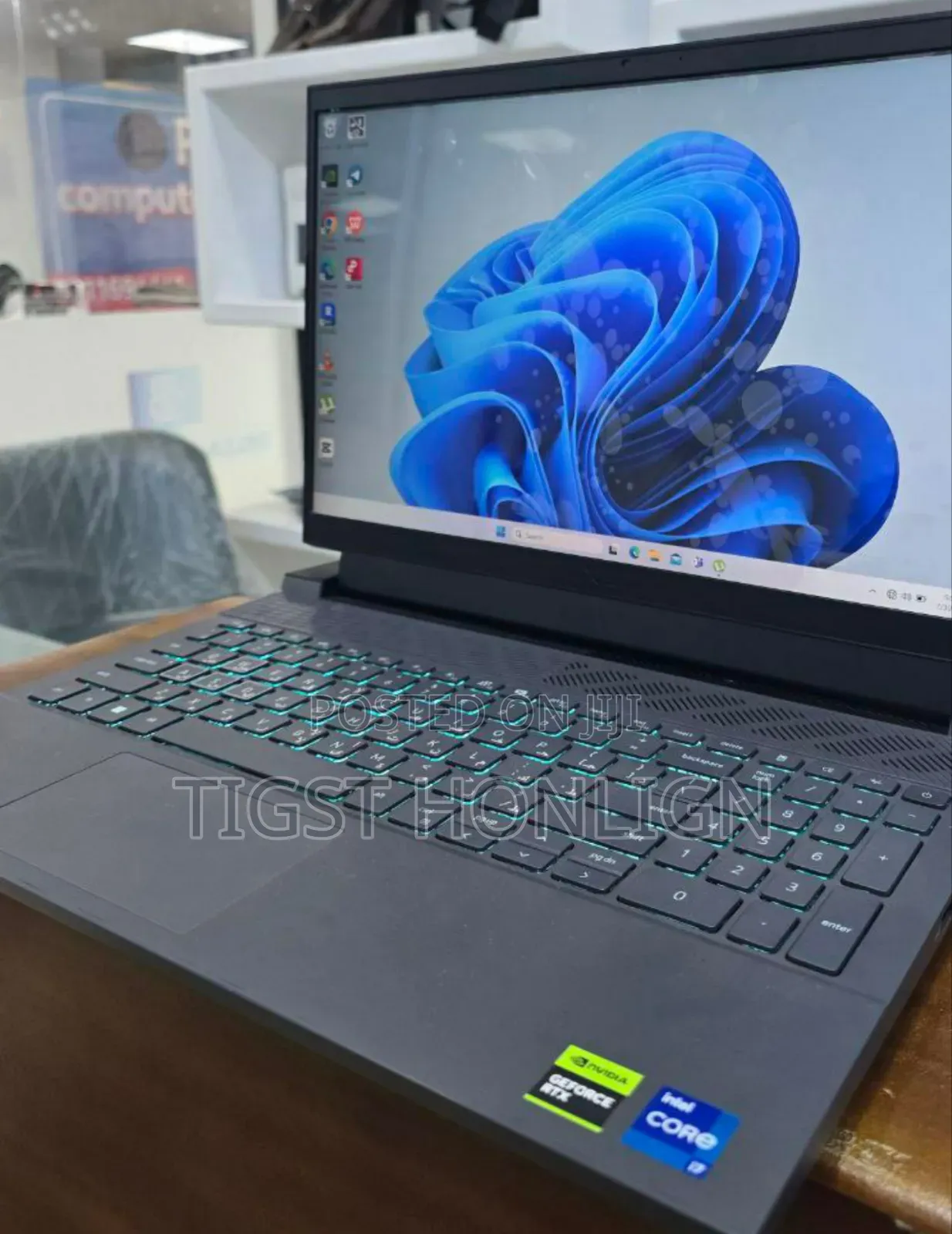 New Laptop Dell G15 5511 16GB Intel Core I7 SSD 1T