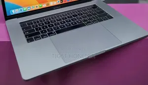 Photo - New Laptop Apple MacBook Pro 2018 32GB Intel Core I9 SSD 1T
