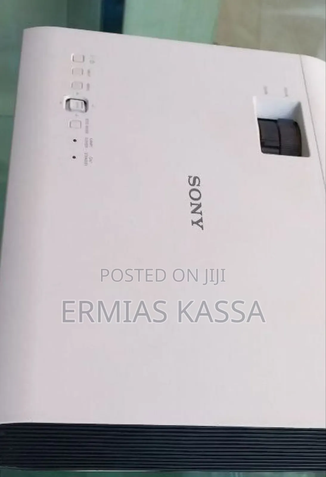 Brand New Sony Projector