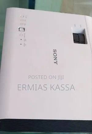 Photo - Brand New Sony Projector