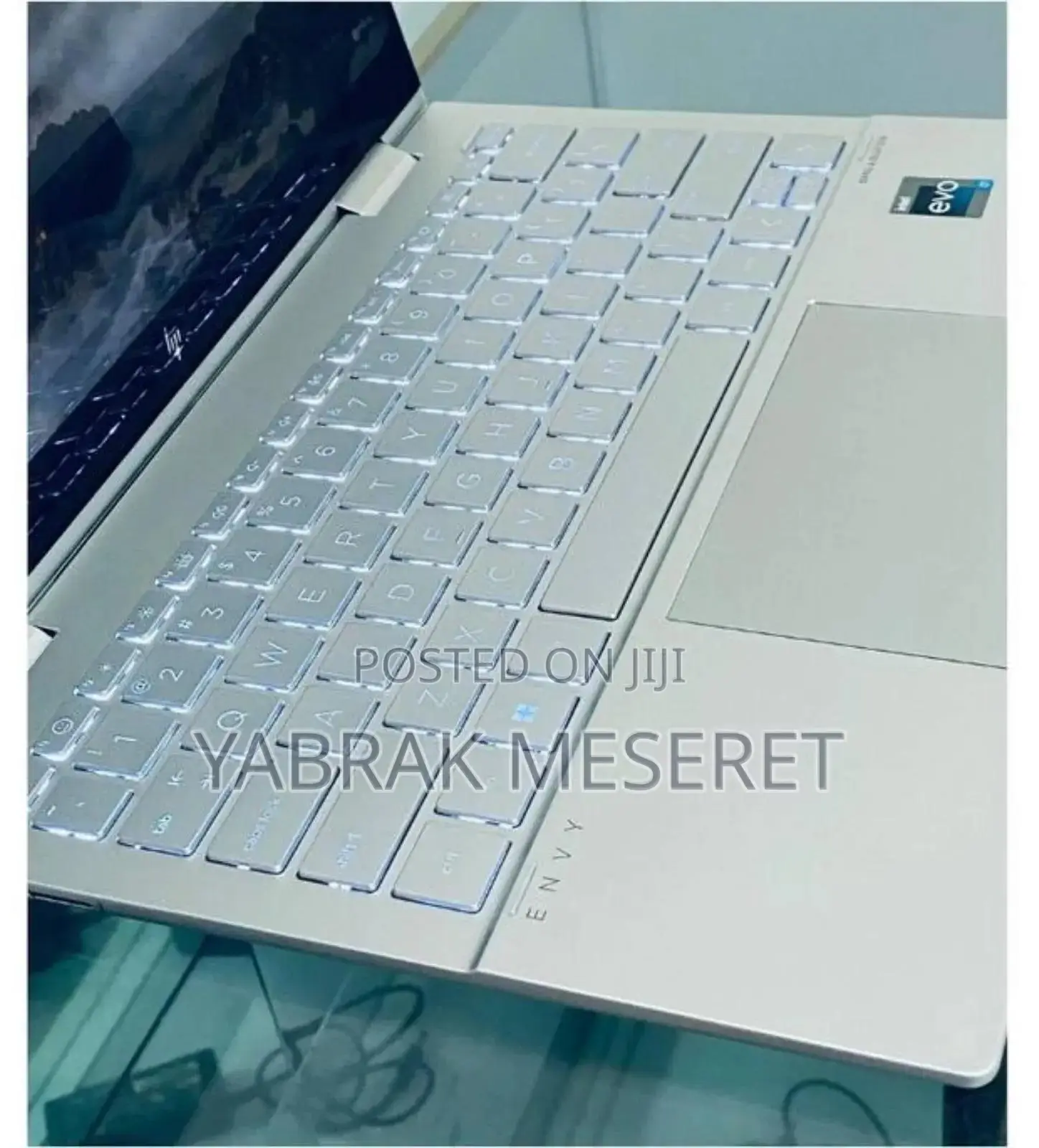 New Laptop HP Envy X360 8GB Intel Core i7 SSD 1T