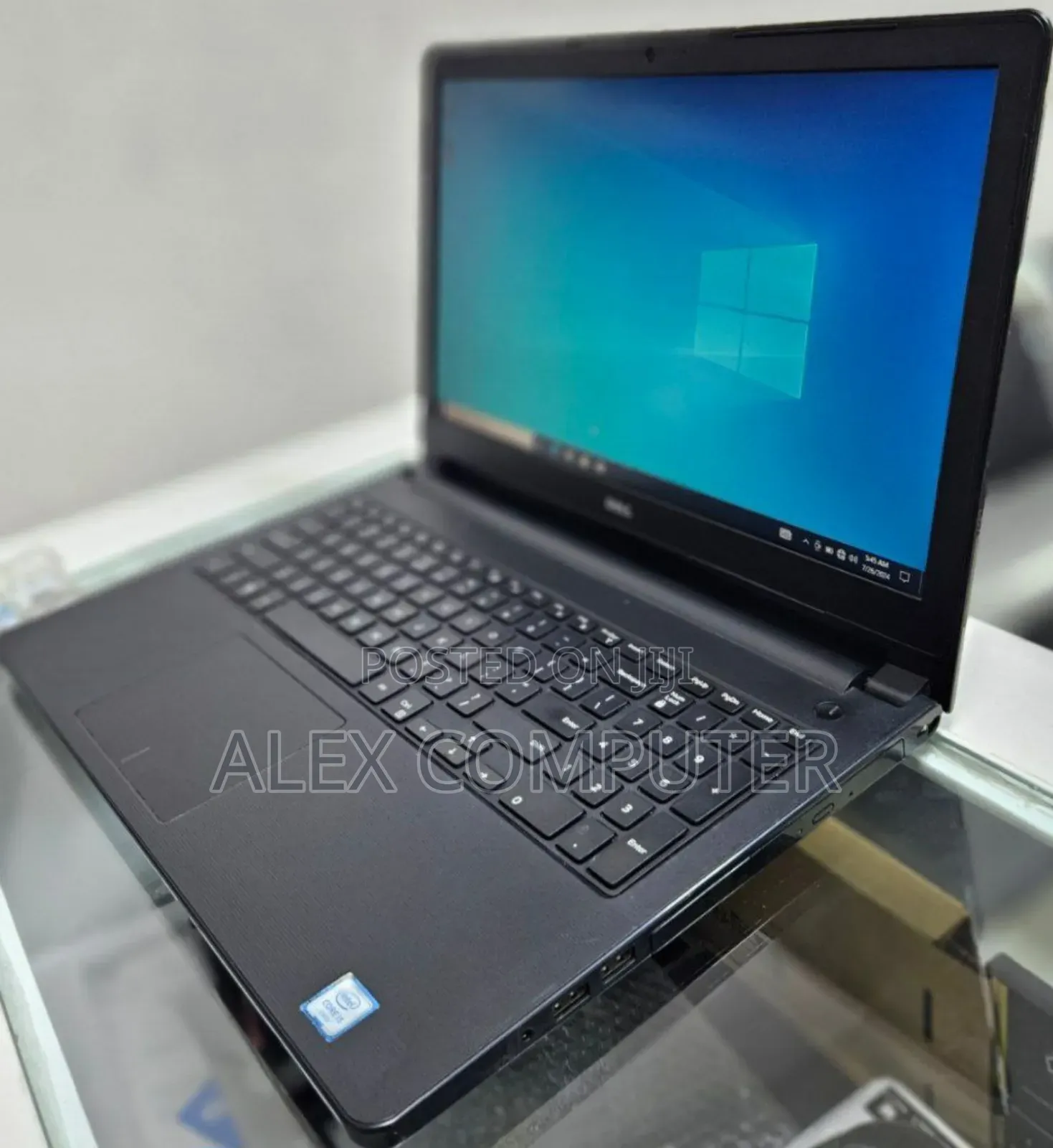 New Laptop Dell Vostro V13 8GB Intel Core I5 HDD 1T