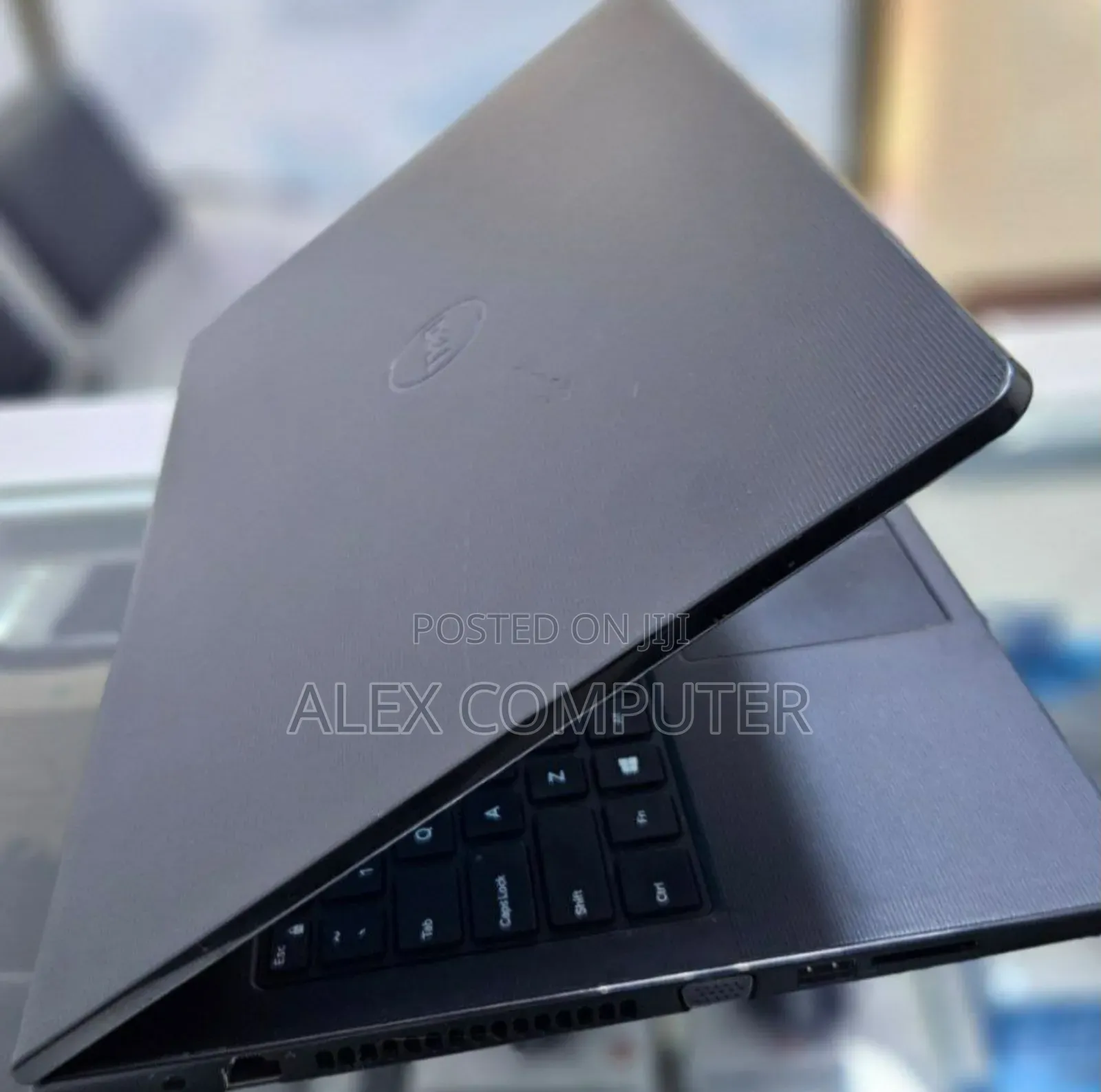 New Laptop Dell Vostro V13 8GB Intel Core I5 HDD 1T