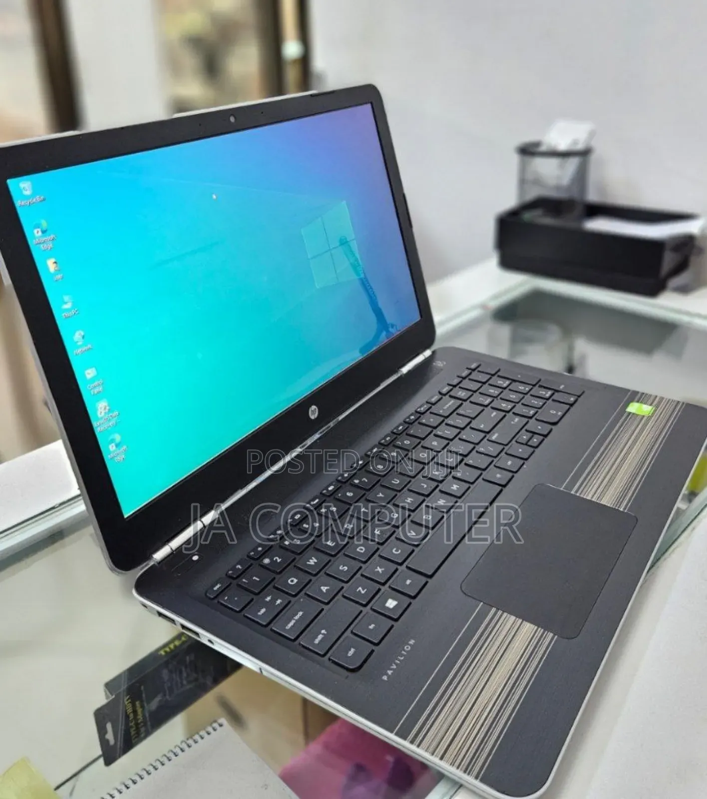 New Laptop HP Pavilion 15 8GB Intel Core I7 HDD 1T