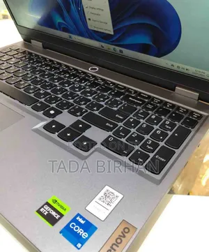 New Laptop Lenovo LOQ 15IRH8 16GB Intel Core I5 SSD 512GB