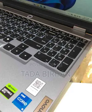 New Laptop Lenovo LOQ 15IRH8 16GB Intel Core I5 SSD 512GB