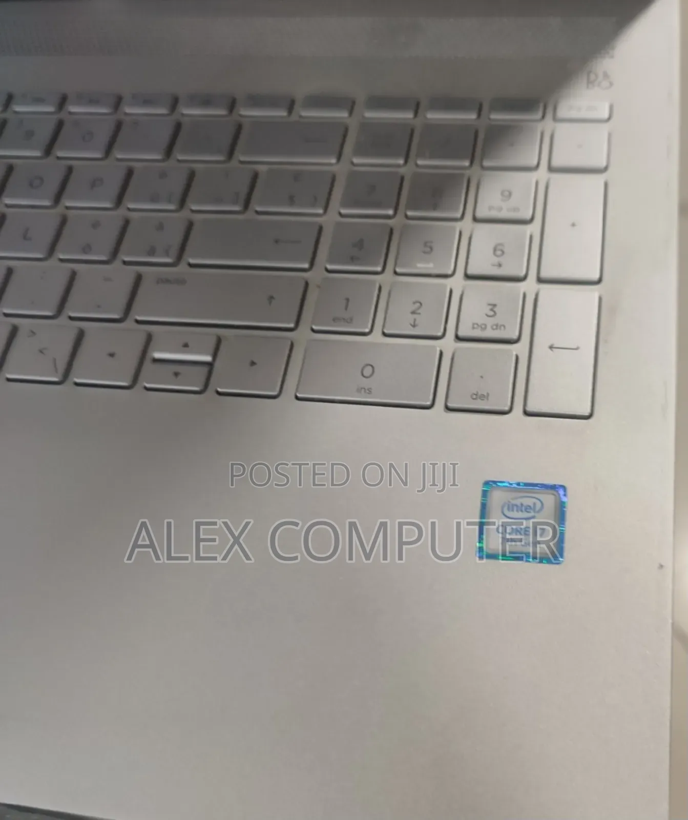 New Laptop HP Pavilion 15 8GB Intel Core I7 SSD 256GB