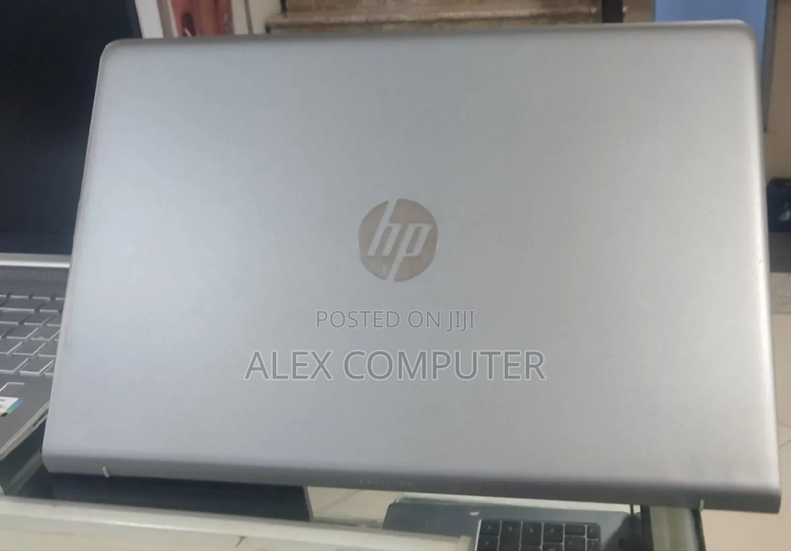 New Laptop HP Pavilion 15 8GB Intel Core I7 SSD 256GB