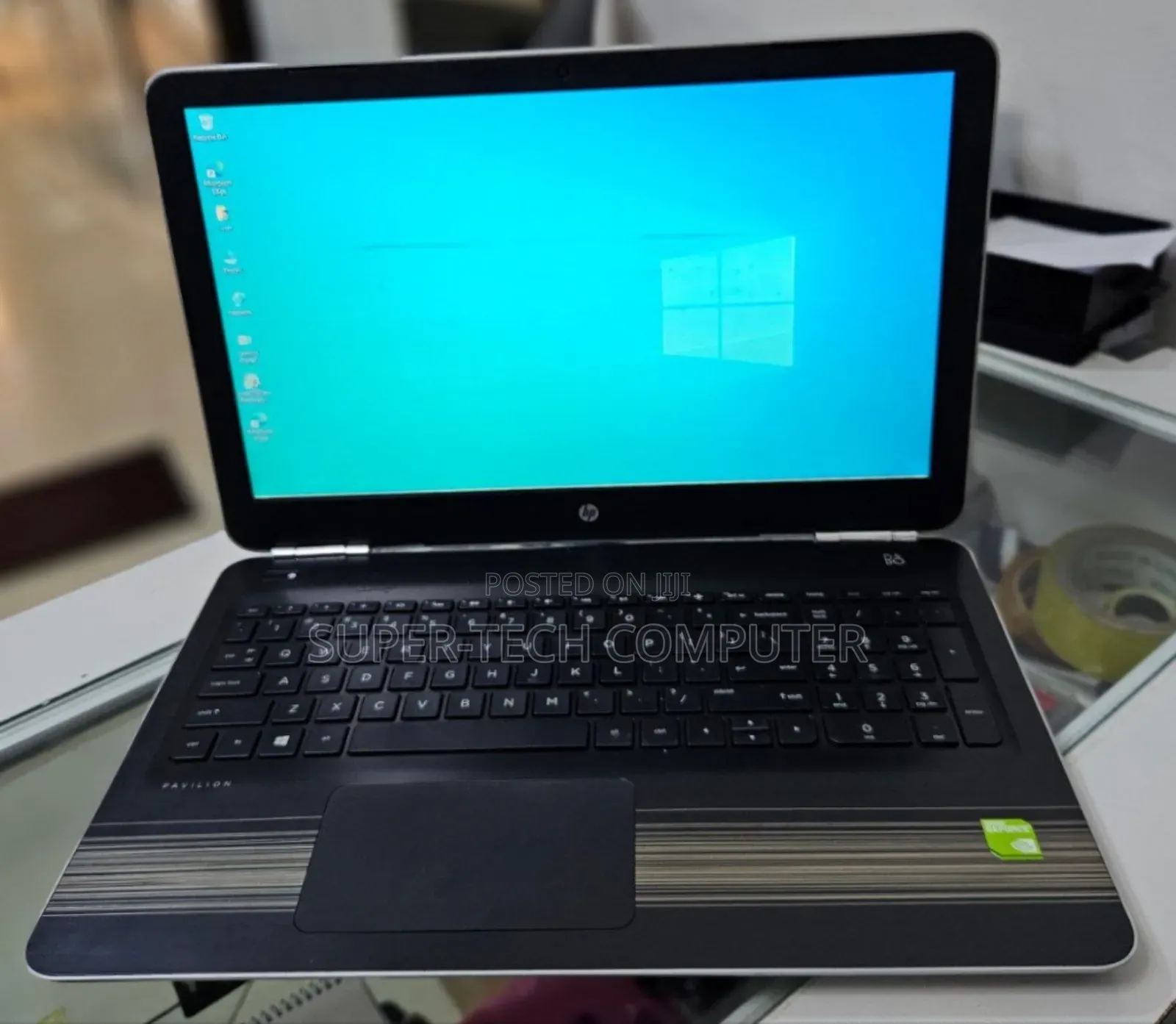 New Laptop HP Pavilion 13 8GB Intel Core I7 HDD 1T