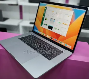 New Laptop Apple MacBook Pro 2018 32GB Intel Core I9 SSD 1T