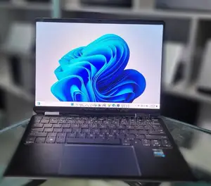 Photo - New Laptop HP Spectre 16GB Intel Core I7 SSD 512GB