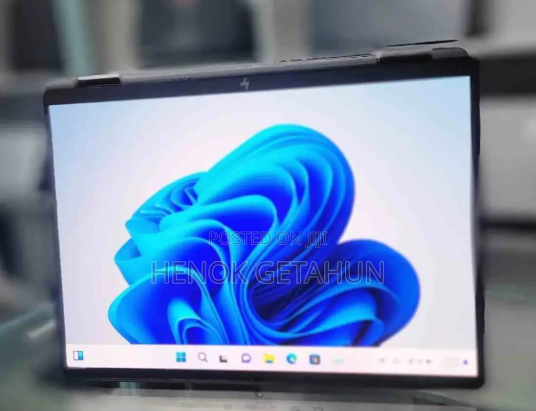 New Laptop HP Spectre 16GB Intel Core I7 SSD 512GB