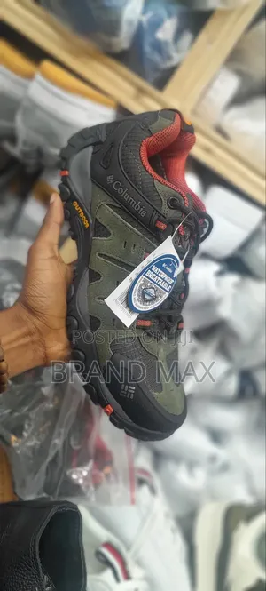 Columbia Waterproof Outdoor Premium Quality