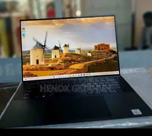 New Laptop Dell XPS 15 16GB Intel Core I7 SSD 512GB