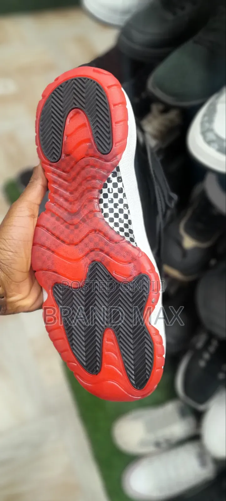 Air Jordan 11 Retro Bred Premium Quality