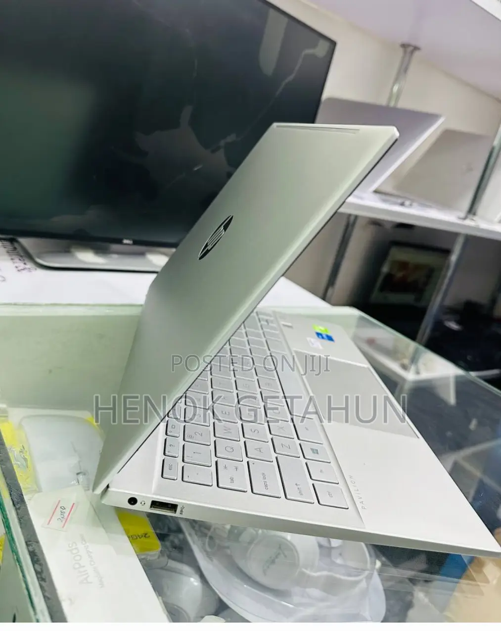 New Laptop HP Pavilion 15 8GB Intel Core I7 HDD+SSD 500GB