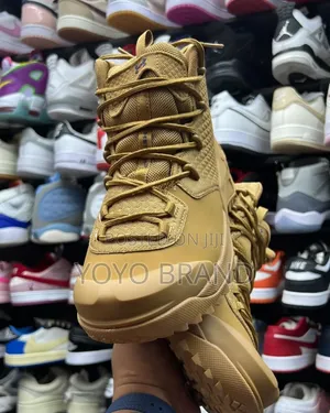 Under Armour Fashion Shoes