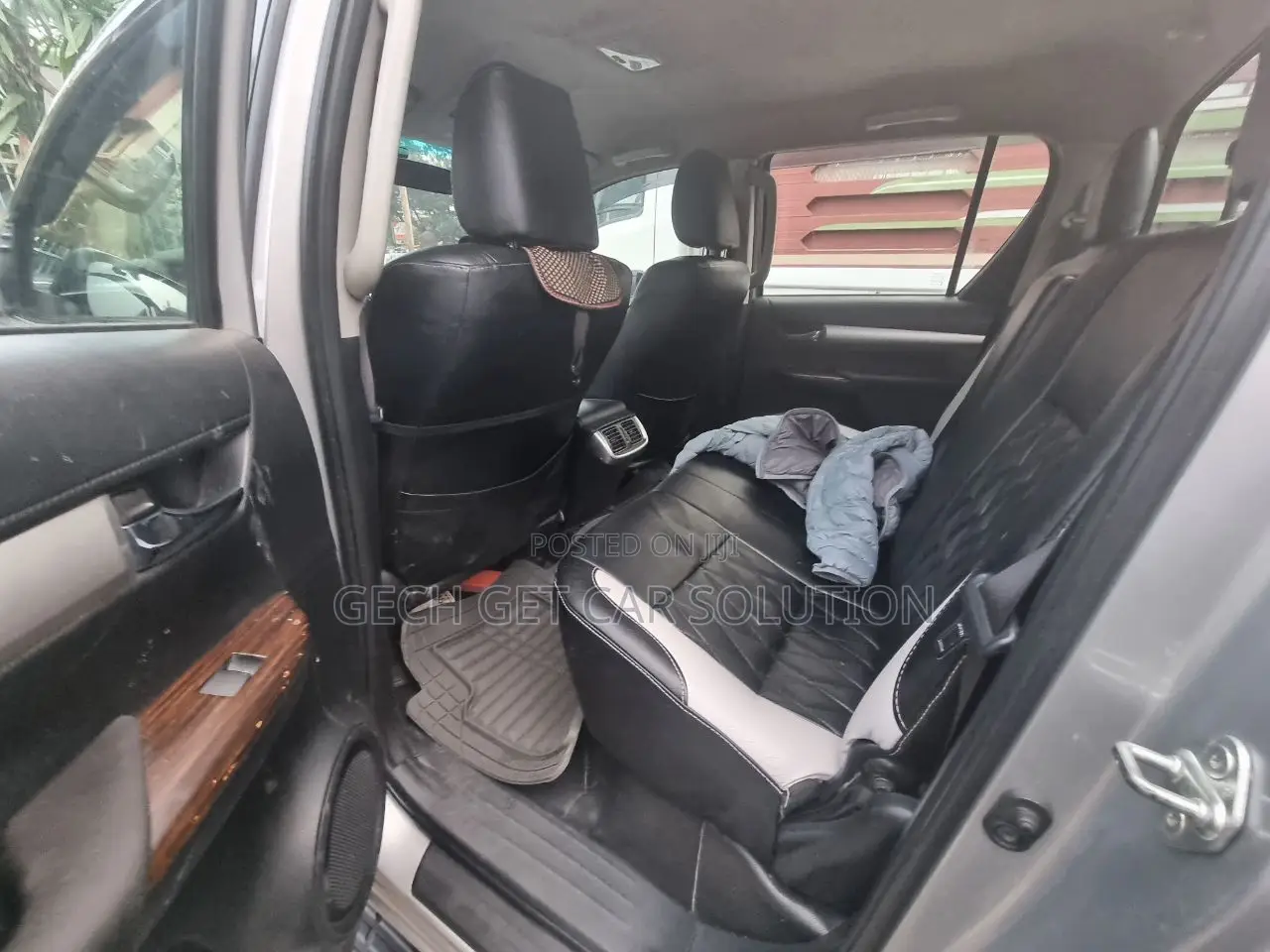 Toyota Hilux 2022 Silver