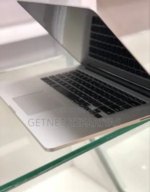 New Laptop Apple MacBook Pro 2015 16GB Intel Core I7 SSD 1T