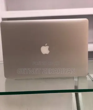 New Laptop Apple MacBook Pro 2015 16GB Intel Core I7 SSD 512GB