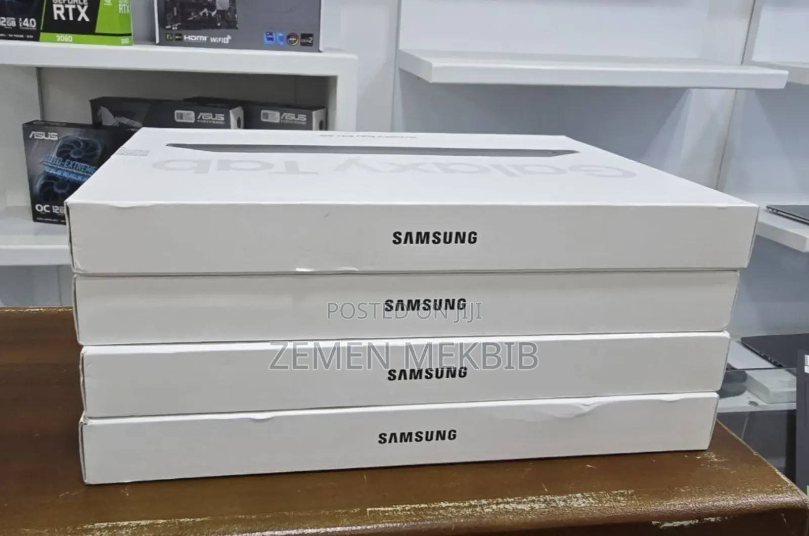 New Laptop Samsung 8GB SSD 128GB