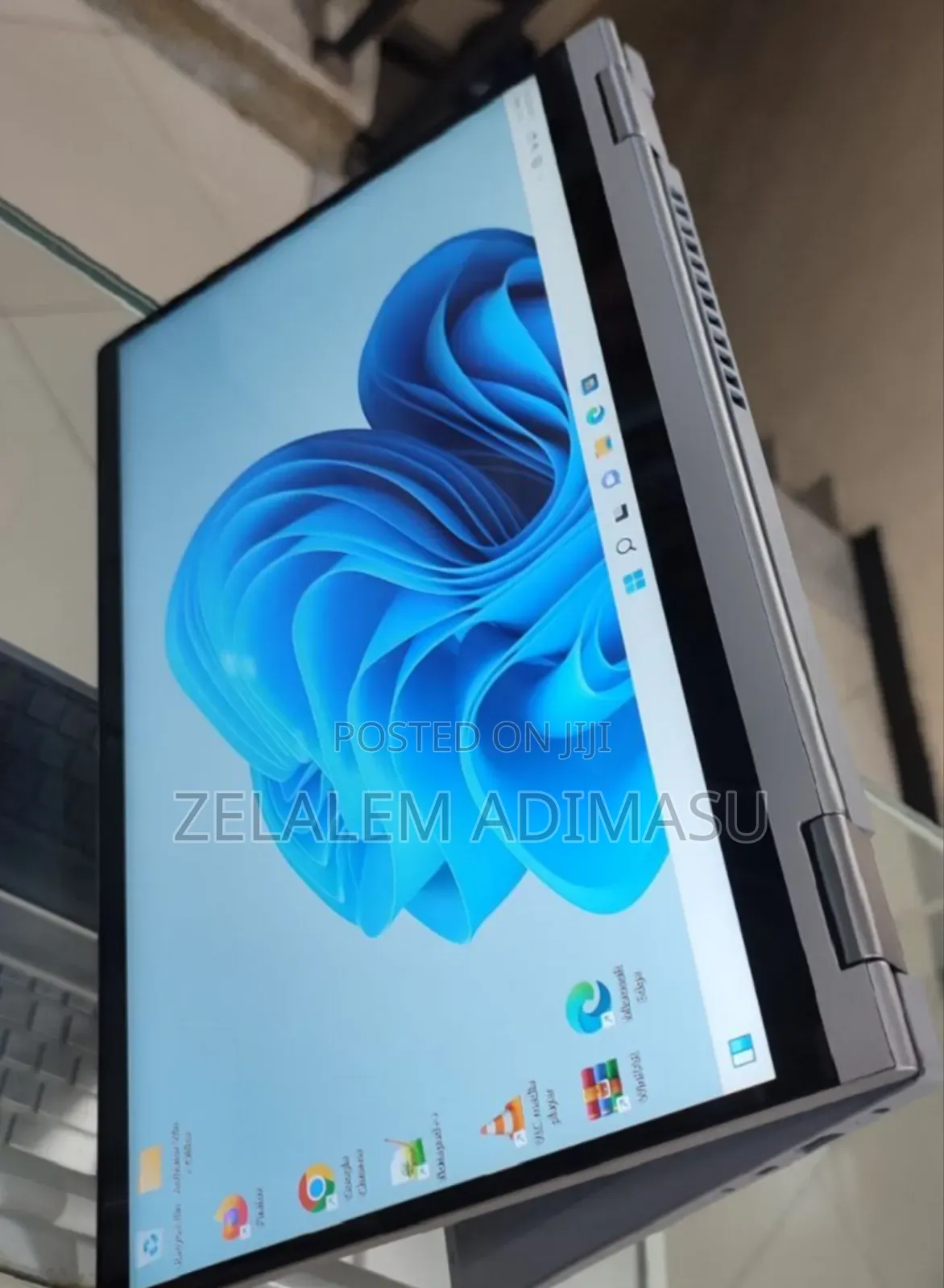 New Laptop Lenovo Yoga C930 16GB Intel Core I7 SSD 512GB