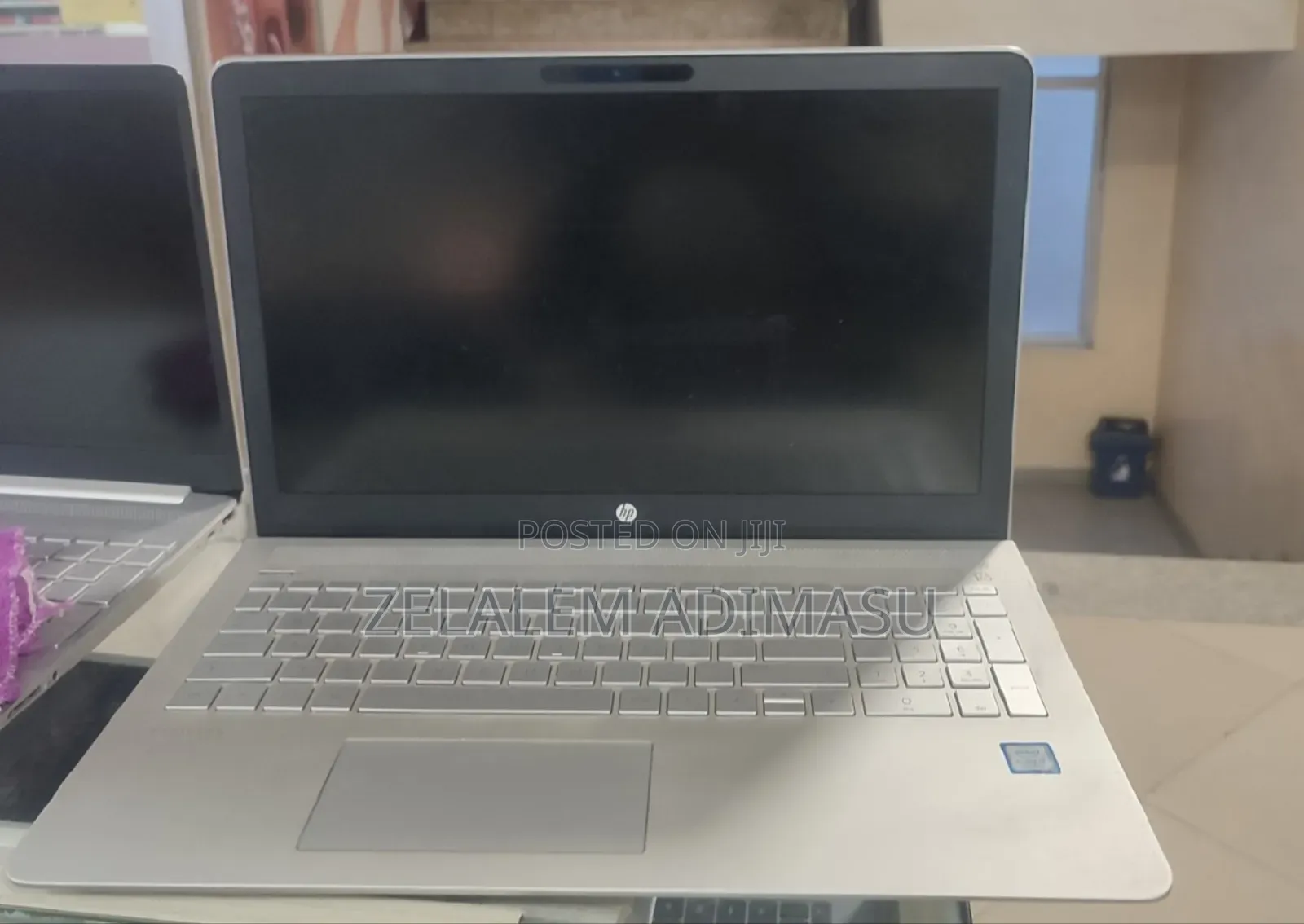 New Laptop HP Pavilion 15 8GB Intel Core I7 SSD 256GB