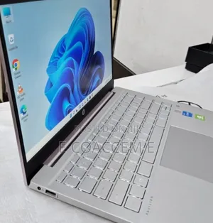 New Laptop HP 16GB Intel Core I5 SSD 512GB