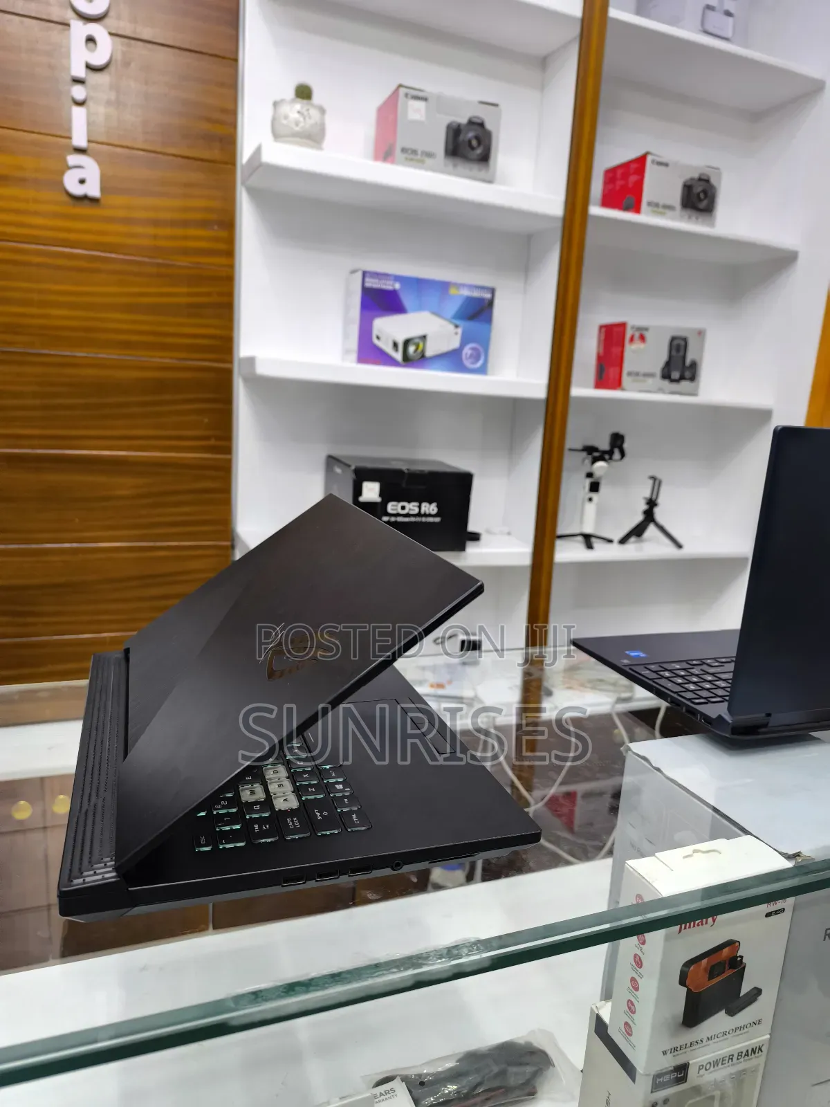 New Laptop Asus ROG Strix G15 16GB Intel Core I7 SSD 512GB