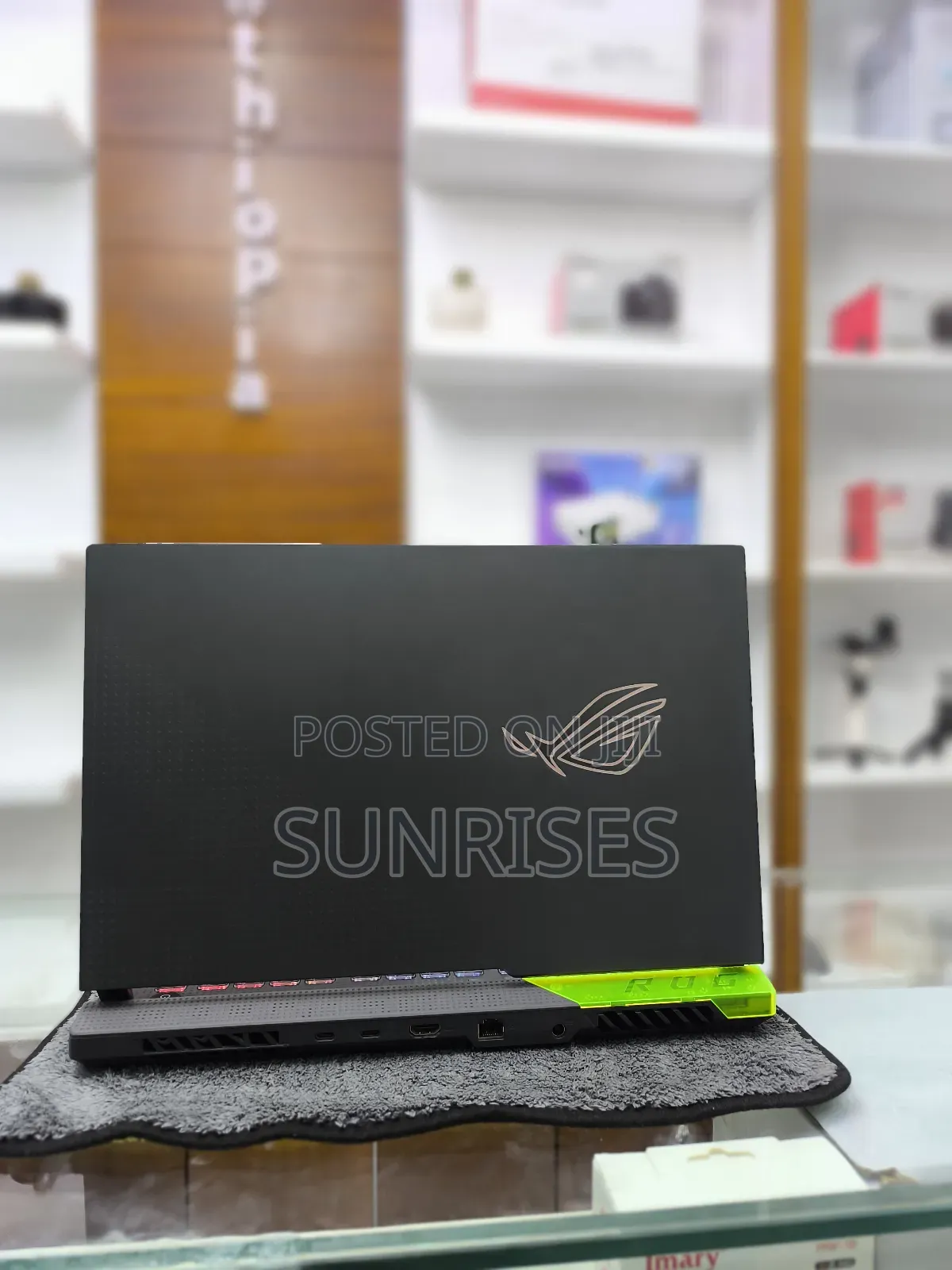 New Laptop Asus ROG Strix G15 16GB AMD Ryzen 9 SSD 512GB