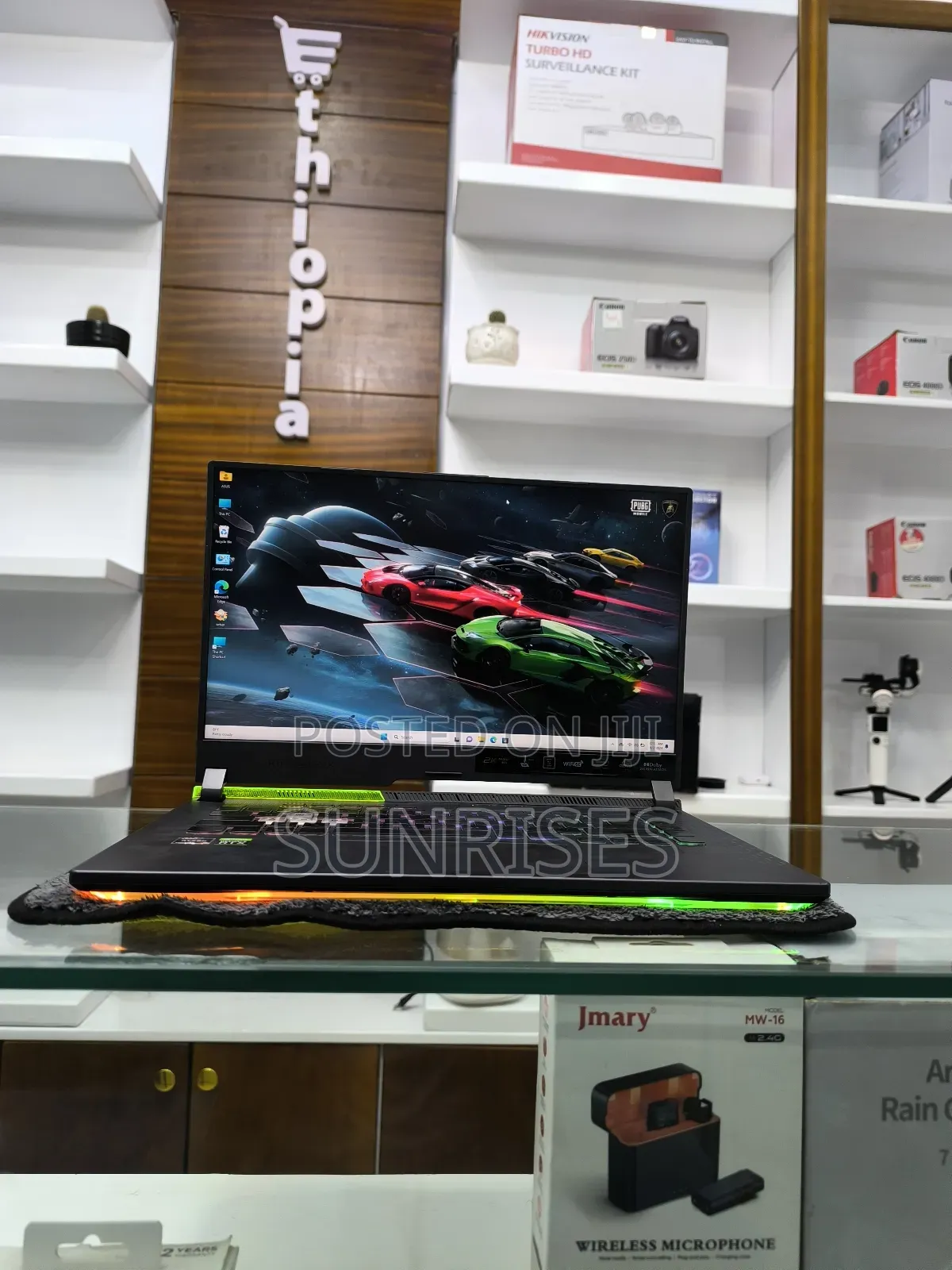 New Laptop Asus ROG Strix G15 16GB AMD Ryzen 9 SSD 512GB