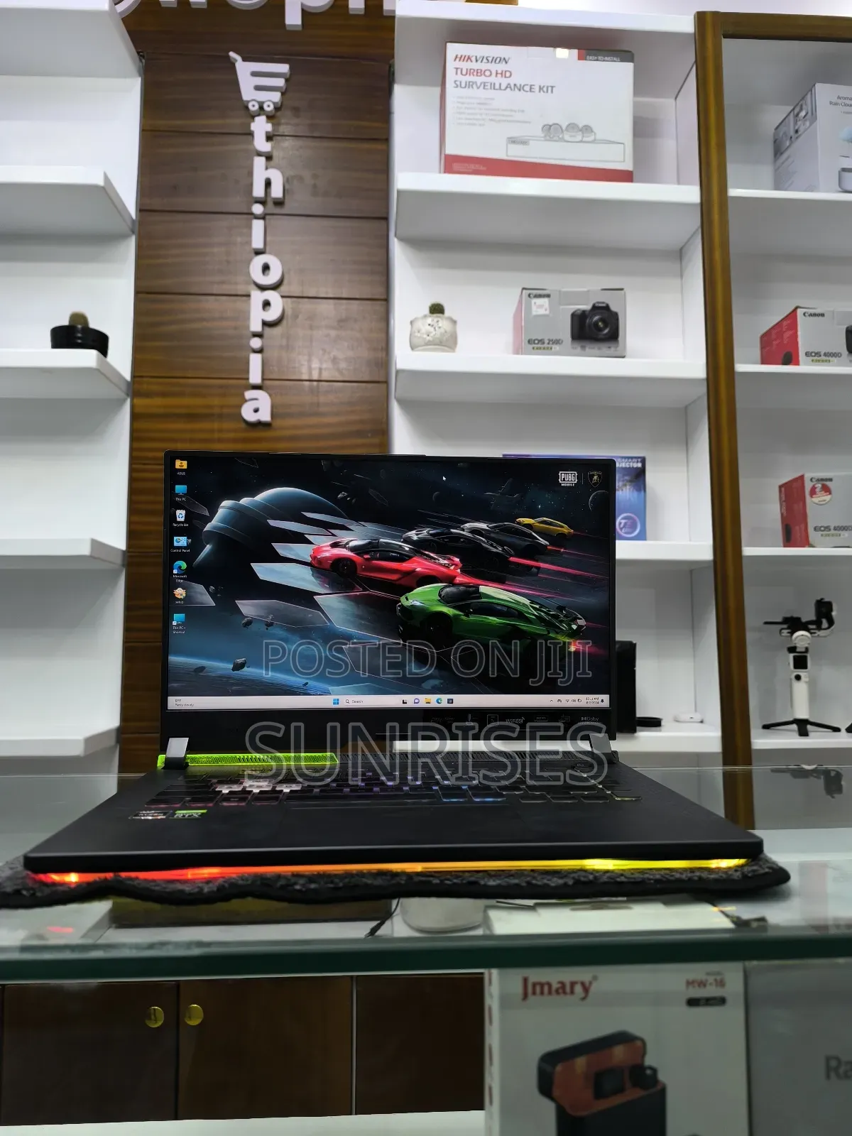 New Laptop Asus ROG Strix G15 16GB AMD Ryzen 9 SSD 512GB