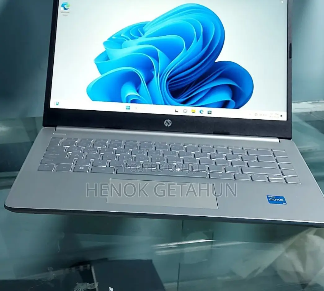 New Laptop HP Stream Notebook 8GB Intel Core I3 SSD 512GB