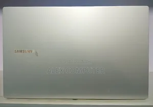 New Laptop Samsung Galaxy Book 2 8GB Intel Core I5 SSD 256GB