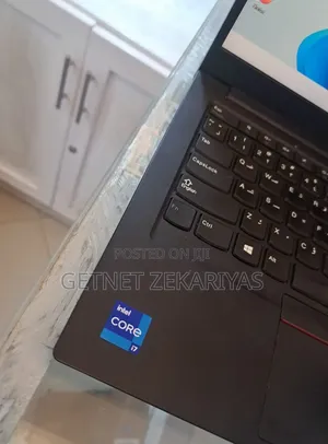 New Laptop Lenovo ThinkPad Yoga 8GB Intel Core I7 SSD 512GB