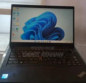 New Laptop Lenovo 8GB Intel Core I7 SSD 512GB