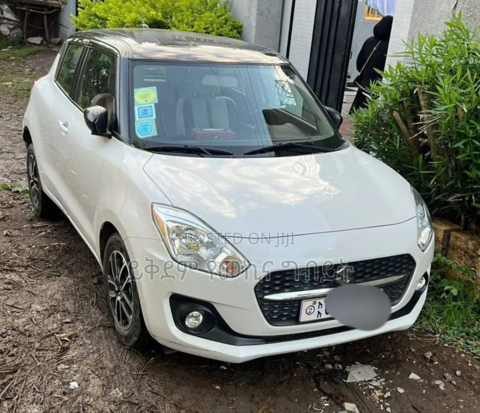 Suzuki Swift 2022 White